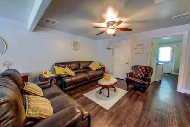 Historic Town Square Bungalow In Heart Of Brighton Atoka Экстерьер фото